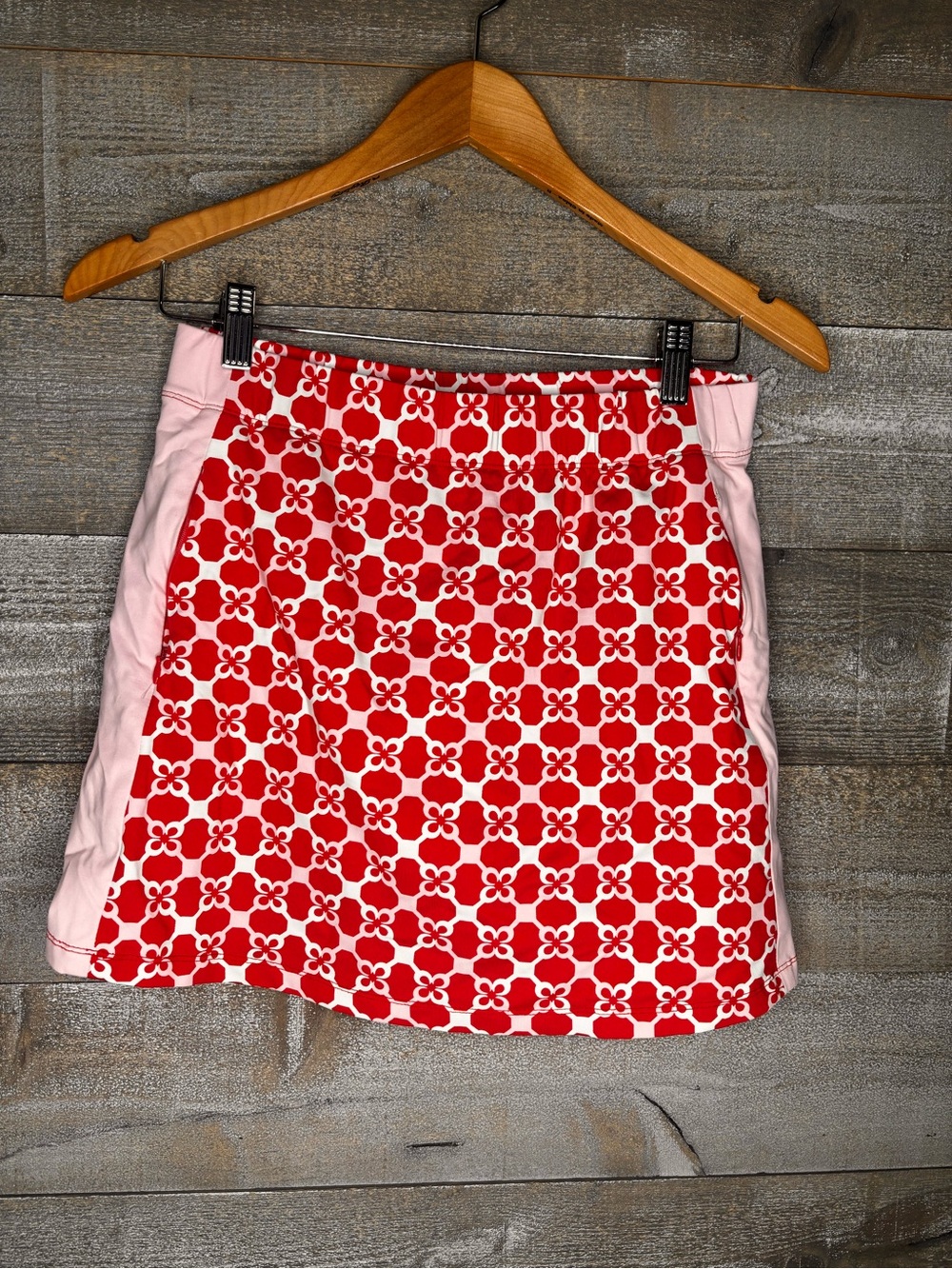 J. Mclaughlin Red pink Patterned A-Line tennis Skort with Pink Side Panels